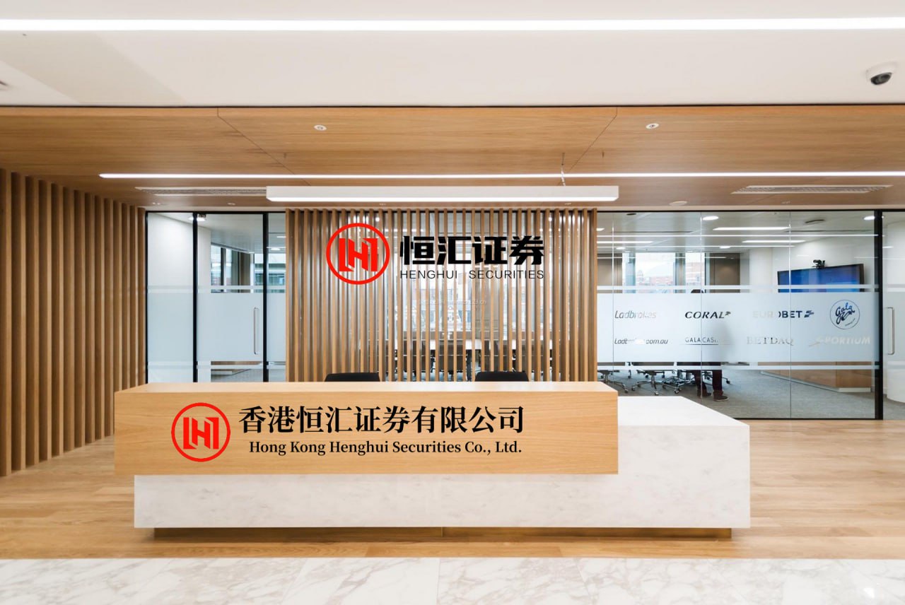 股票配资软件平台 2026年全国田径大奖赛第三站｜男子1500米决赛赛况